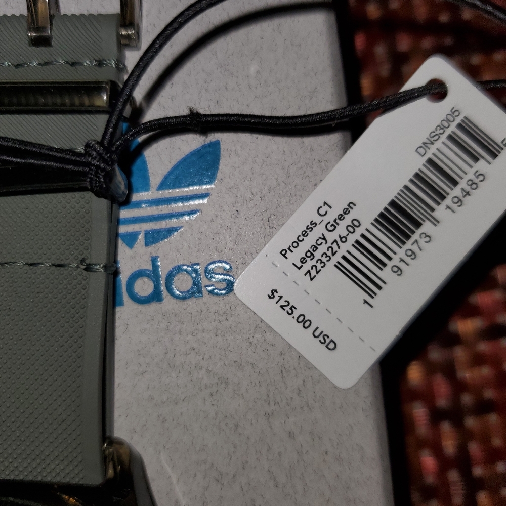 ADIDAS Watch - Picture 2 of 6